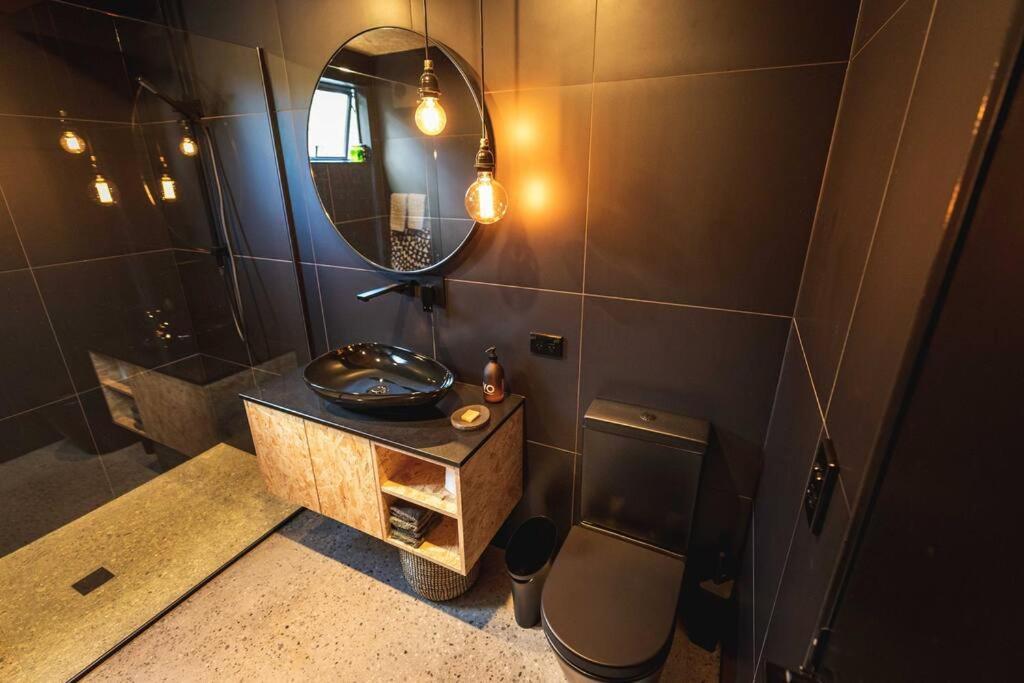 Stylish Tranquil & Private 2 X Bikes Villa วานากา ภายนอก รูปภาพ